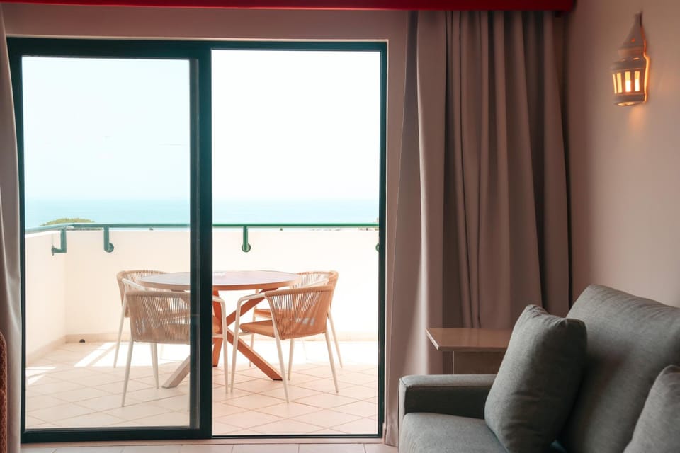 Balaia Plaza Apartment hotel in Olhos de Água