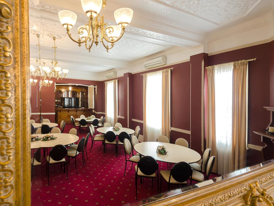 Criterion Hotel Warwick Hotel in Warwick