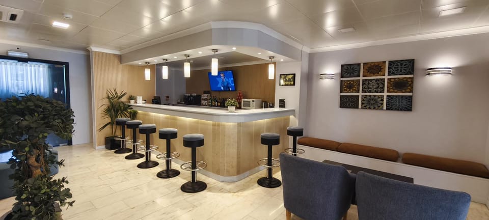 Bar/lounge