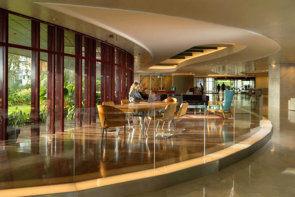 Bar/lounge