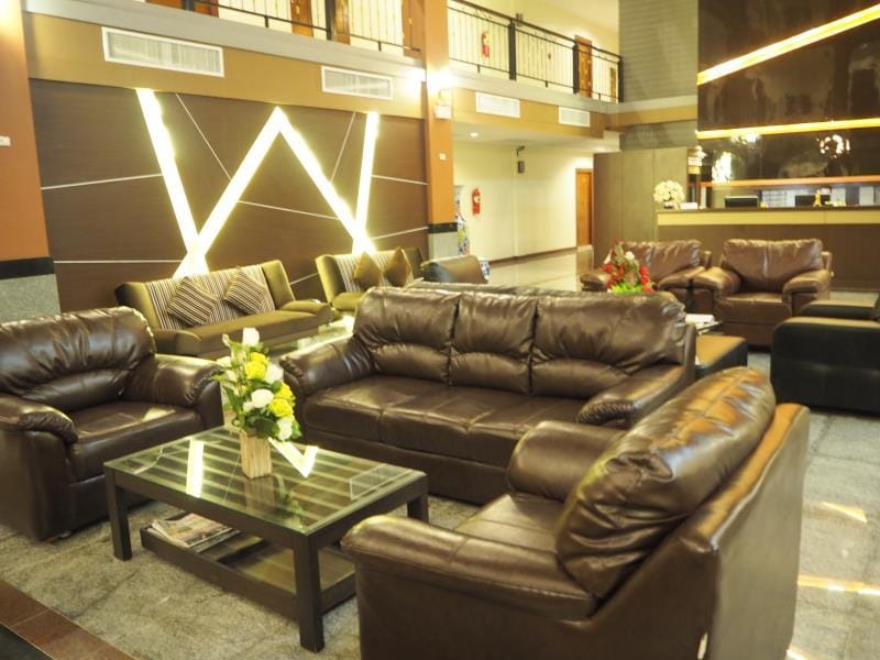 Suksomboon Hotel Hotel in Surat Thani Changwat