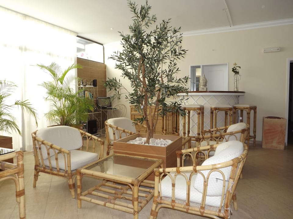 Bar/lounge