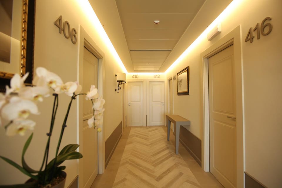 Hotel Ambassador Hotel in Marotta