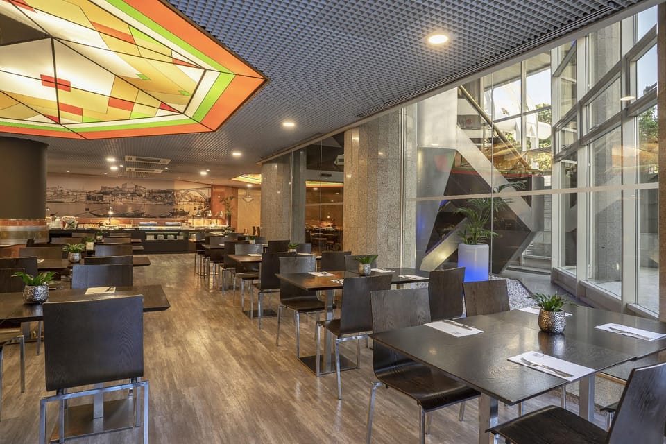 HF Fenix Porto Hotel Hotel in Porto