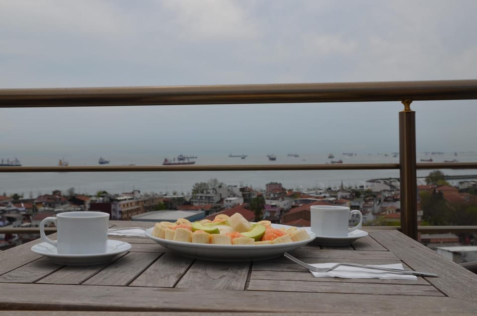The Reina Hotel Hotel in Istanbul