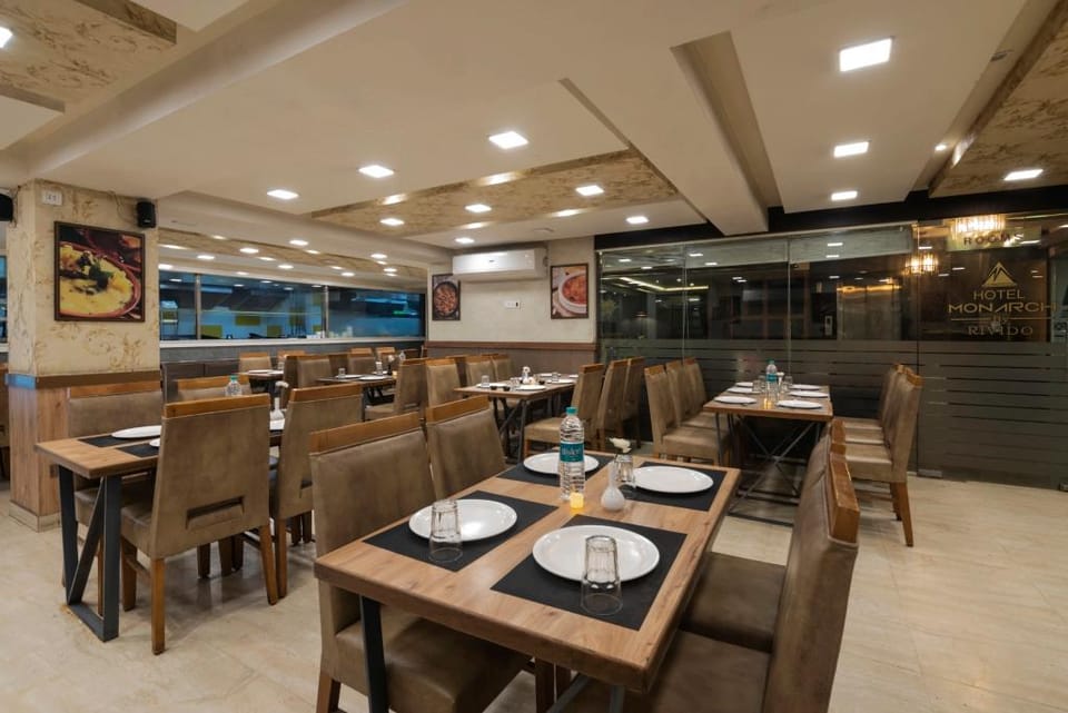Hotel Monarch International Hotel in Bengaluru