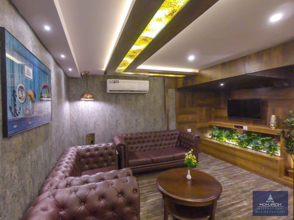 Hotel Monarch International Hotel in Bengaluru