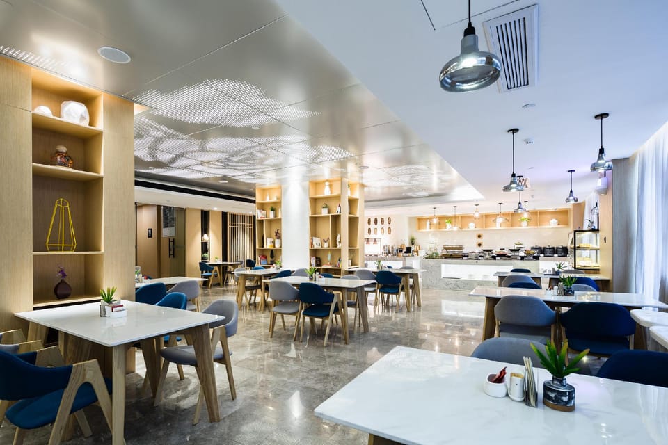 Atour Hotel Qingdao Wusi Square Yunxiao Road Hotel in Qingdao