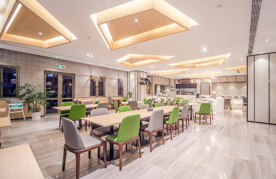 Atour Hotel Nanjing South Railway Station Shengtai Xi Road Hotel in Nanjing