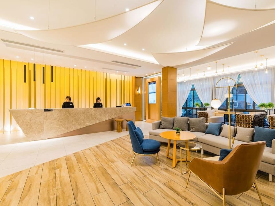 Atour Hotel Hangzhou Binjiang Jiangling Road Hotel in Hangzhou