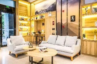 Atour Hotel Hefei High Tech Zone Innovation Industrial Park Intime City Hotel in Jiangsu