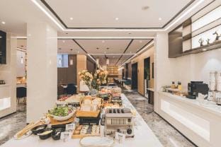 Atour Hotel Wuxi Babaiban Center Boleshi Hotel in Suzhou