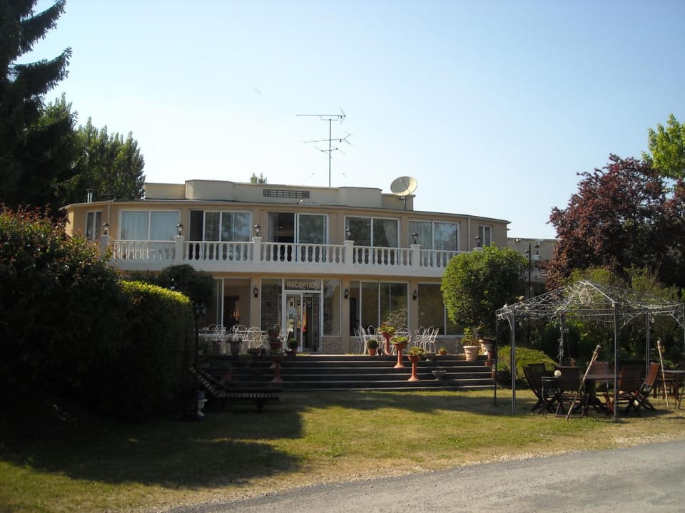 Hotel Acostel Hotel in Île-de-France