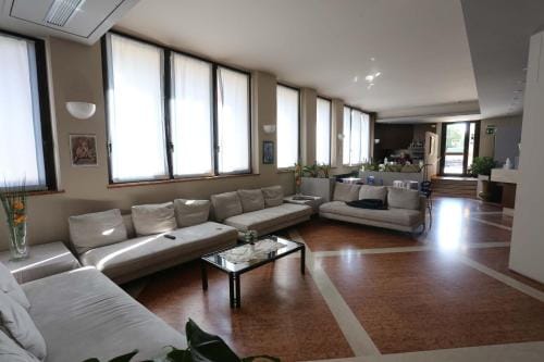 Hotel Roma Hotel in Lake Garda
