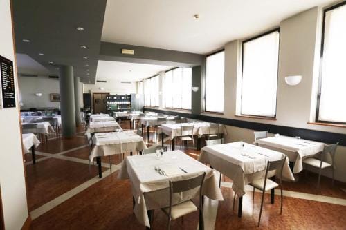 Hotel Roma Hotel in Lake Garda
