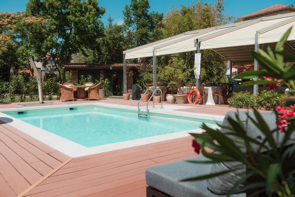 Hotel La Residenza - Adults only Hotel in Timisoara