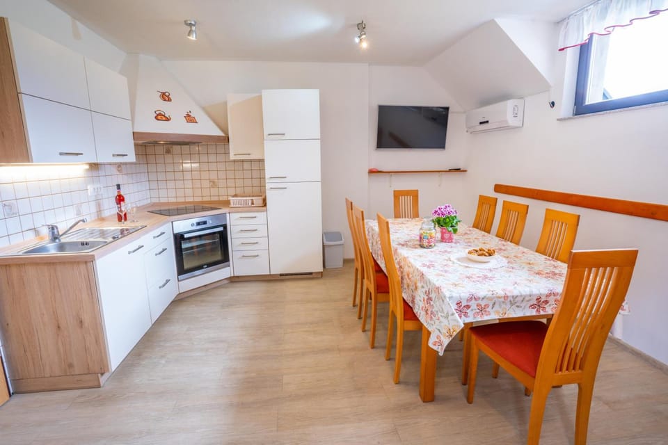 Apartments Bohinj Mavrica Hotel in Friuli-Venezia Giulia