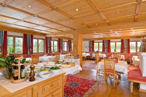 Biohotel Schweitzer Hotel in Tyrol