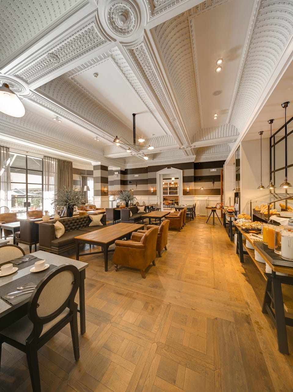 Bar/lounge