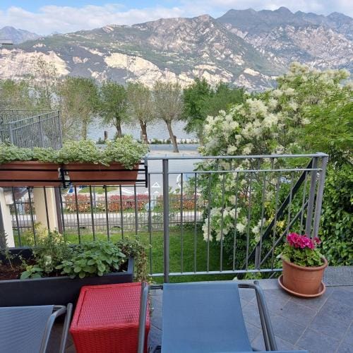 Villa Treccani Apartments Hotel in Malcesine