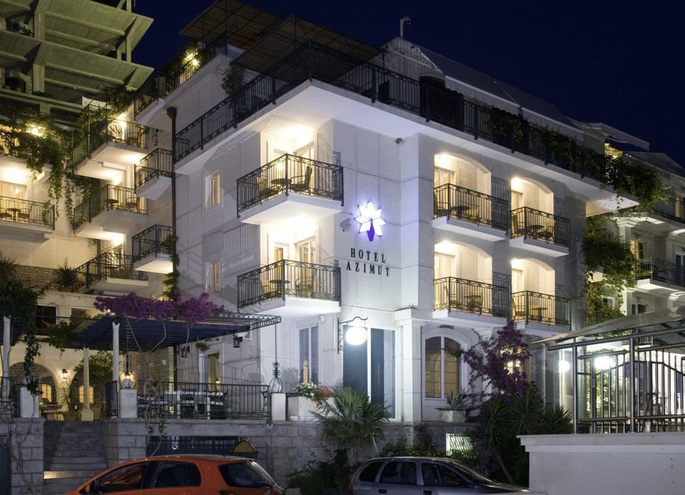 Hotel Azimut Hotel in Sveti Stefan