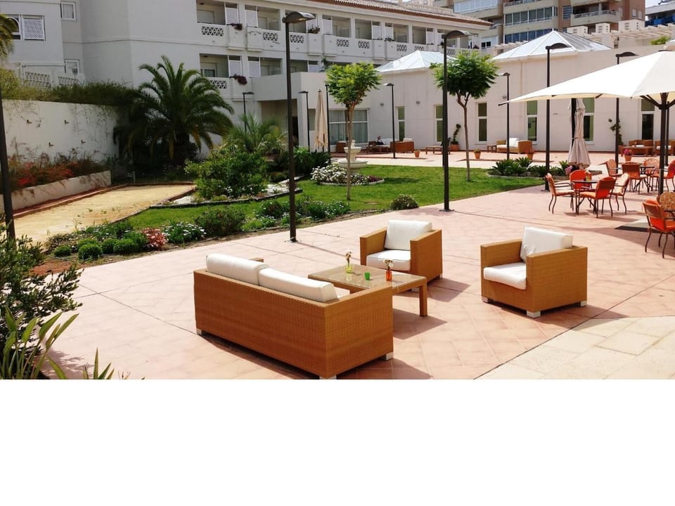 Ballesol Costablanca Senior Resort mayores de 55 anos Apartment hotel in Marina Baixa