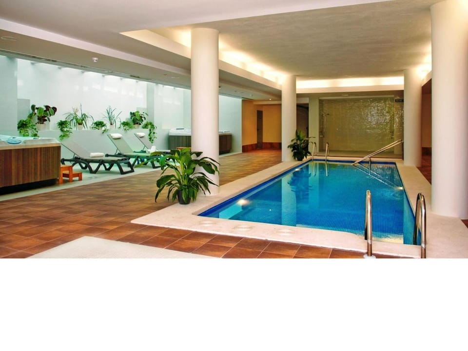 Ballesol Costablanca Senior Resort mayores de 55 anos Apartment hotel in Marina Baixa
