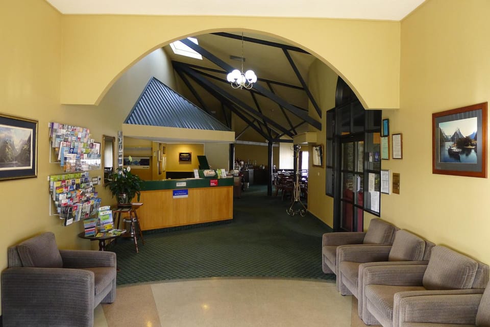 The Village Inn Hotel Motel in Te Anau