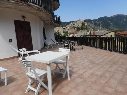 B&B La Tana Dell'orso Hotel in Villalago