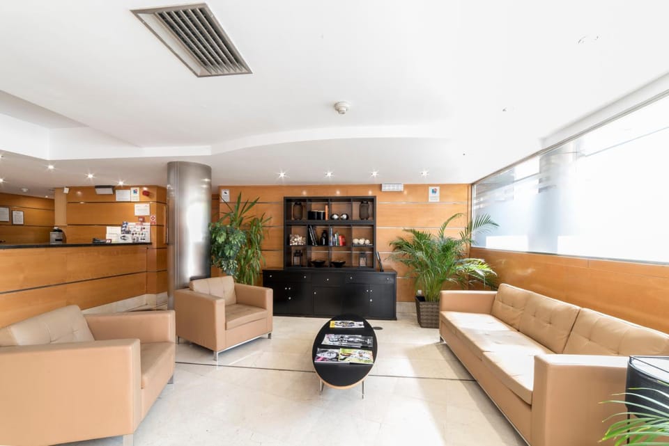 Hotel Infanta Mercedes Hotel in Madrid