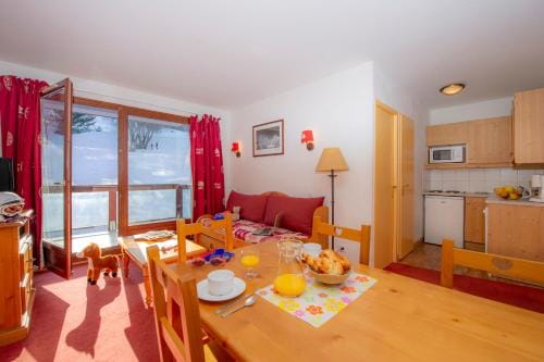 Residence Goelia Les Terrasses du Corbier Hotel in Villarembert