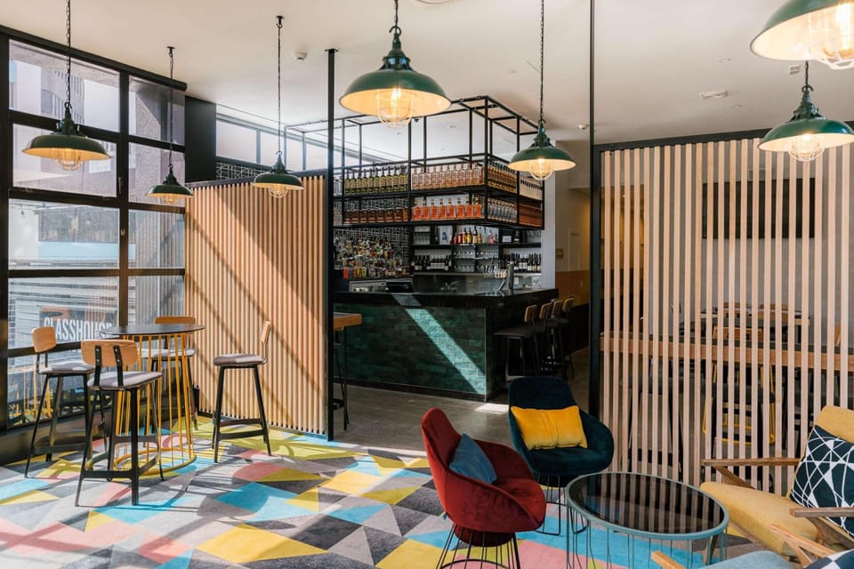 Bar/lounge