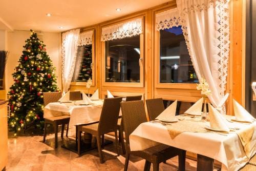 Adler Hotel-Pension Hotel in Tyrol