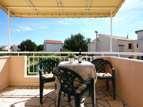 Apartments Skarpa 1601 Hotel in Šibenik-Knin County, Croatia