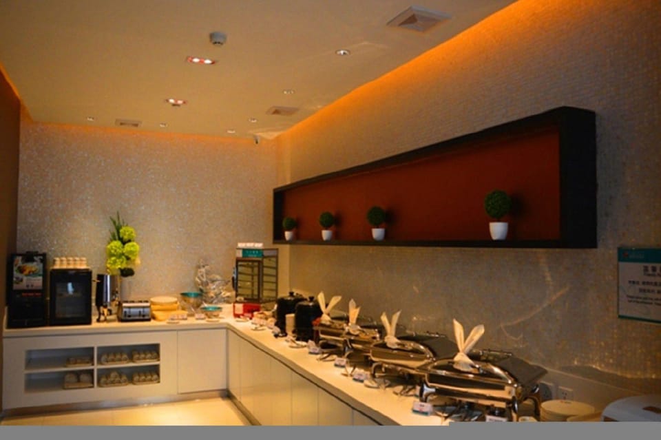 Jinjiang Inn Baoding Xiangyang Avenue Hotel in China