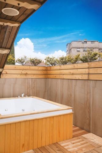 Eclat Luxury Hotel Hotel in Belgrade