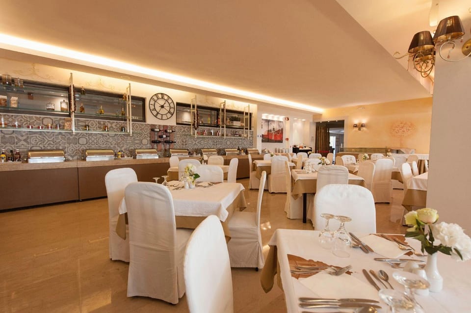 Art Hotel Debono - Adults Only Hotel in Gouvia
