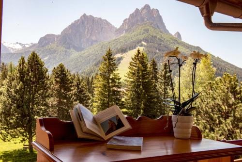 Appartamenti Residence La Roggia Hotel in Pozza di Fassa