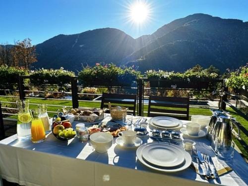 VILLA COLLINA VERDE Hotel in Trentino-South Tyrol