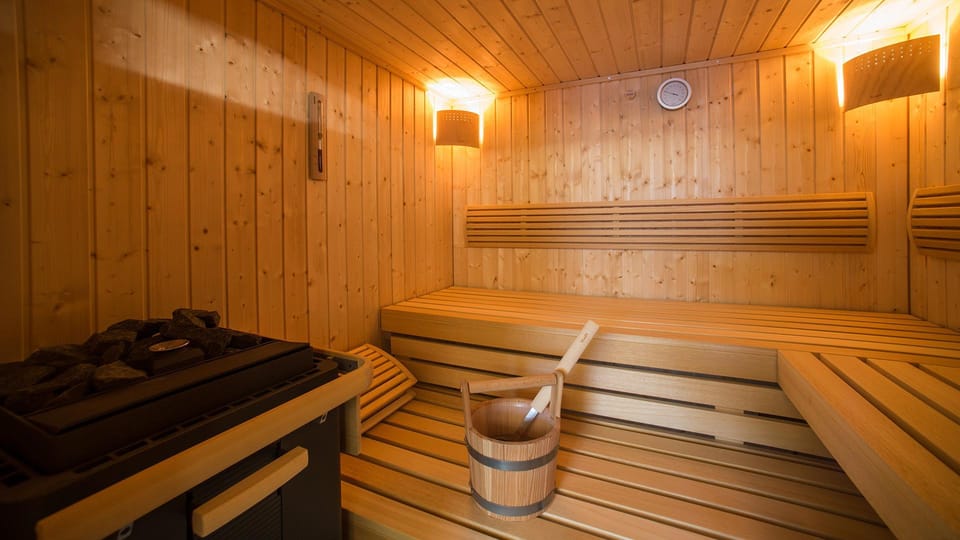 Le Chamois Hotel in Canton of Vaud