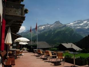 Historic Hotel du Pillon Hotel in Canton of Vaud