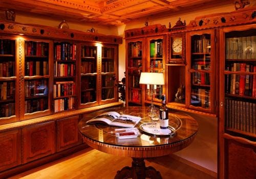 Schlosshotel Chaste Hotel in Canton of Grisons