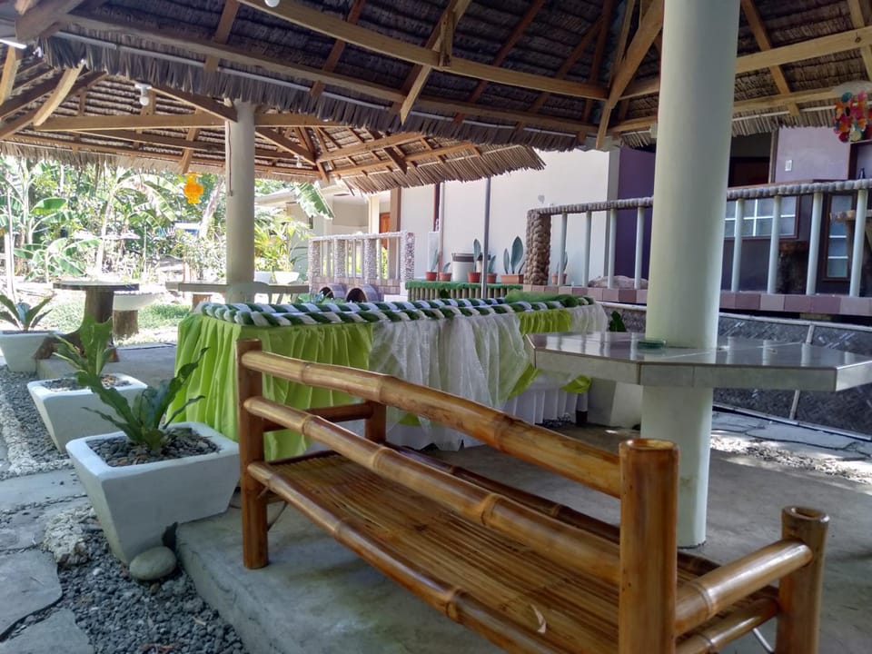 Banamboo Hostel in Central Visayas