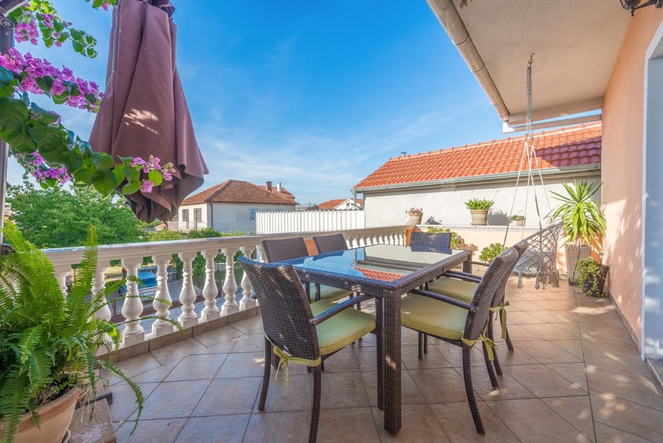 Apartments Stars Hotel in Zadar