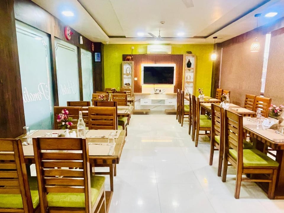 Pemaling Lords Eco Inn Guwahati Hotel in India