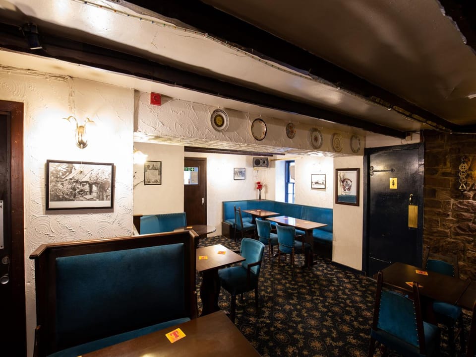 TheLongforganCoachingInn Hotel in Scotland