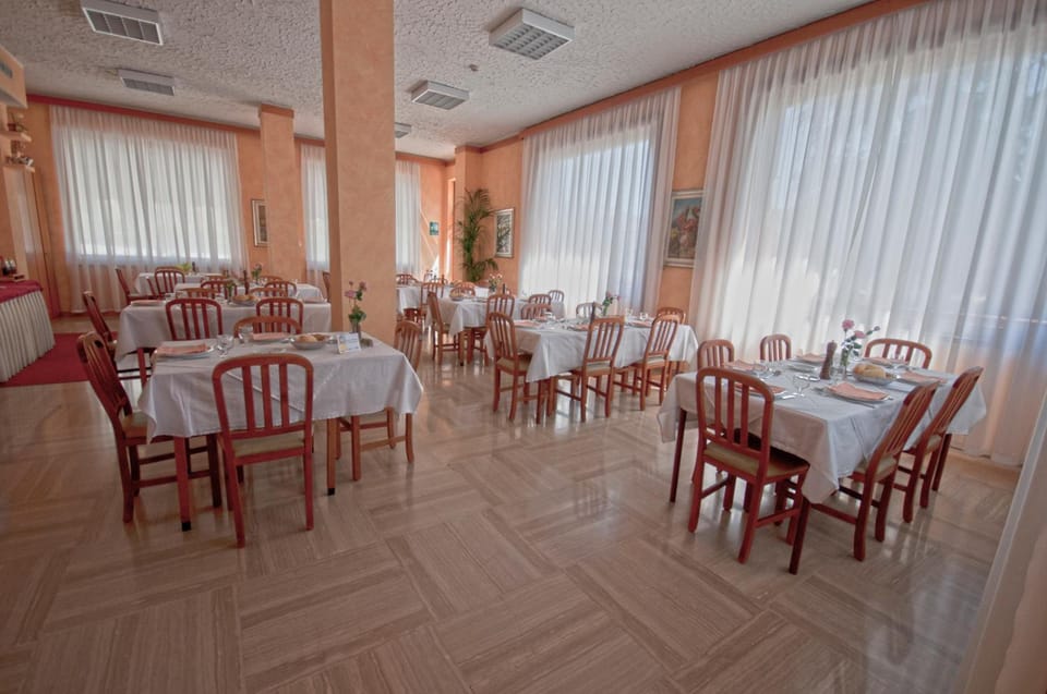 Hotel Alpi Hotel in Baveno