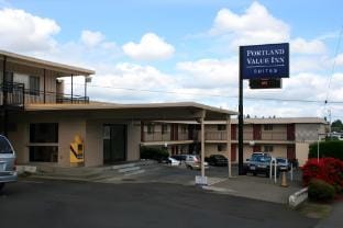 Portland Value Inn and Suites Inn in Portland