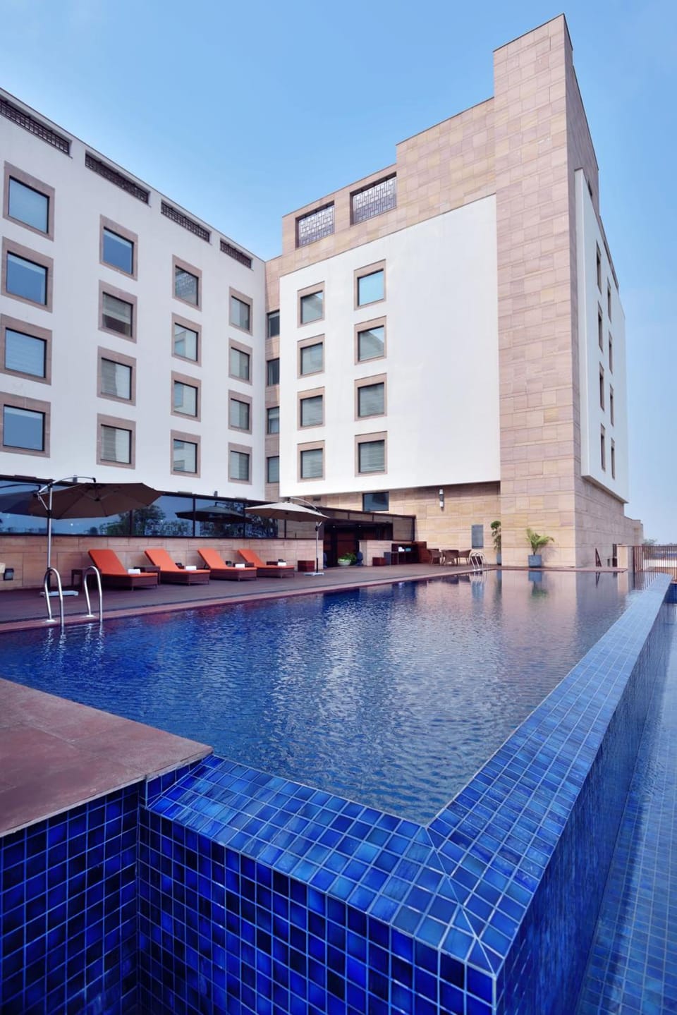 Courtyard by Marriott Raipur Hotel in India