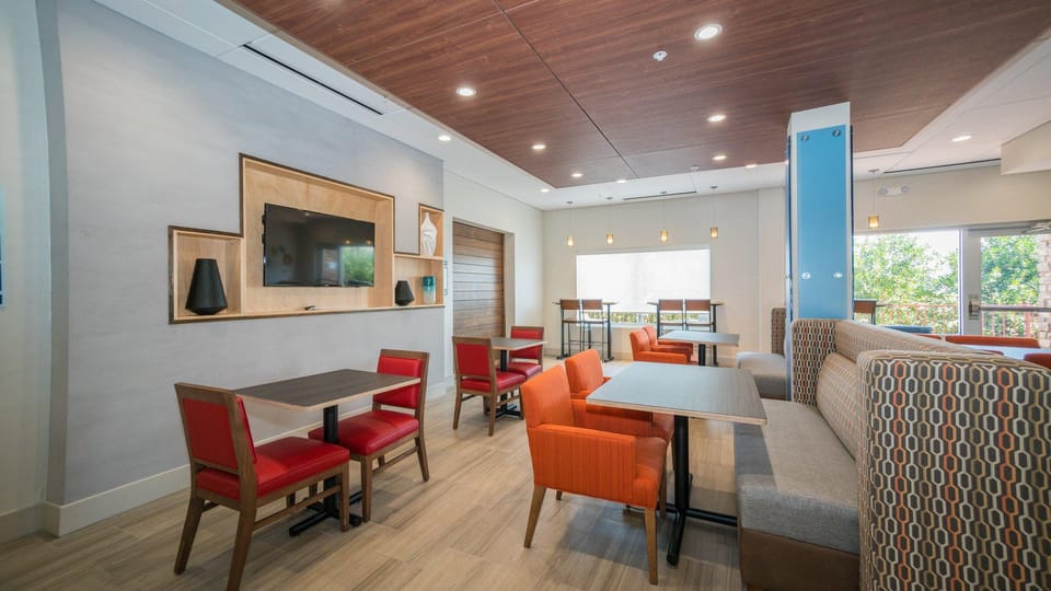 Holiday Inn Express & Suites Southaven Central - Memphis By IHG Hotel in Southaven